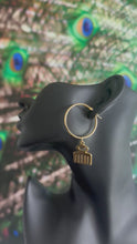 Load and play video in Gallery viewer, Gold Duafe Hoop Earrings
